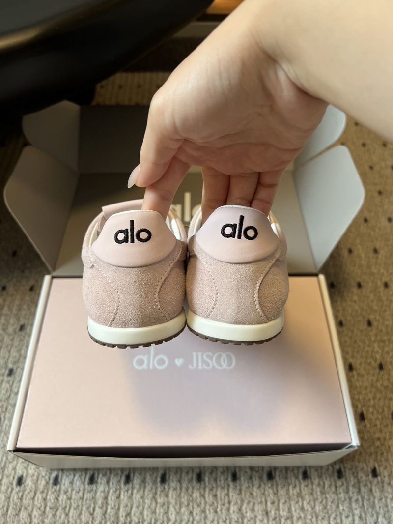 Alo Sneakers